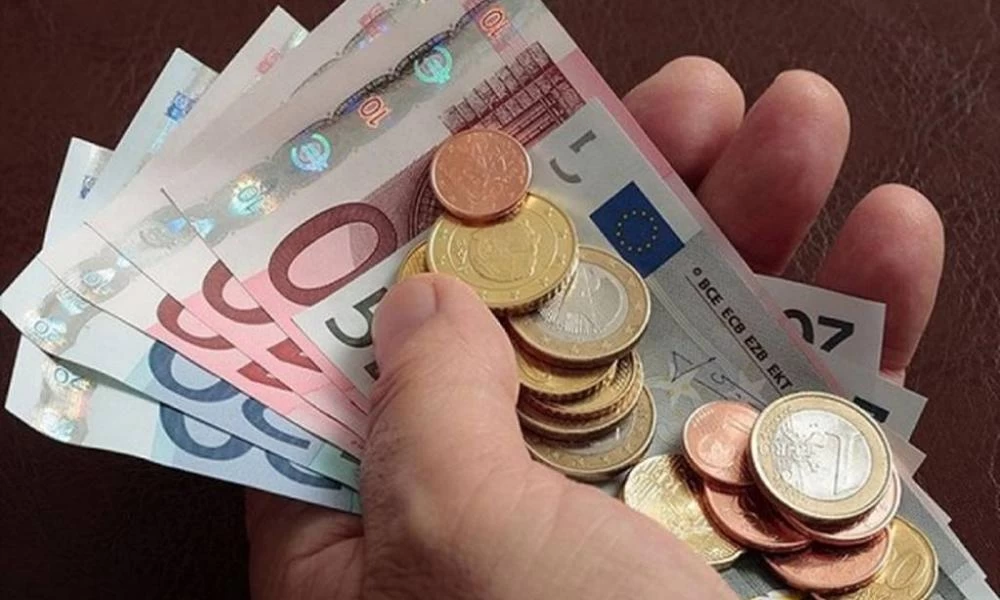 ΟΠΕΚΑ: Οι πληρωμές για εννέα επιδόματα